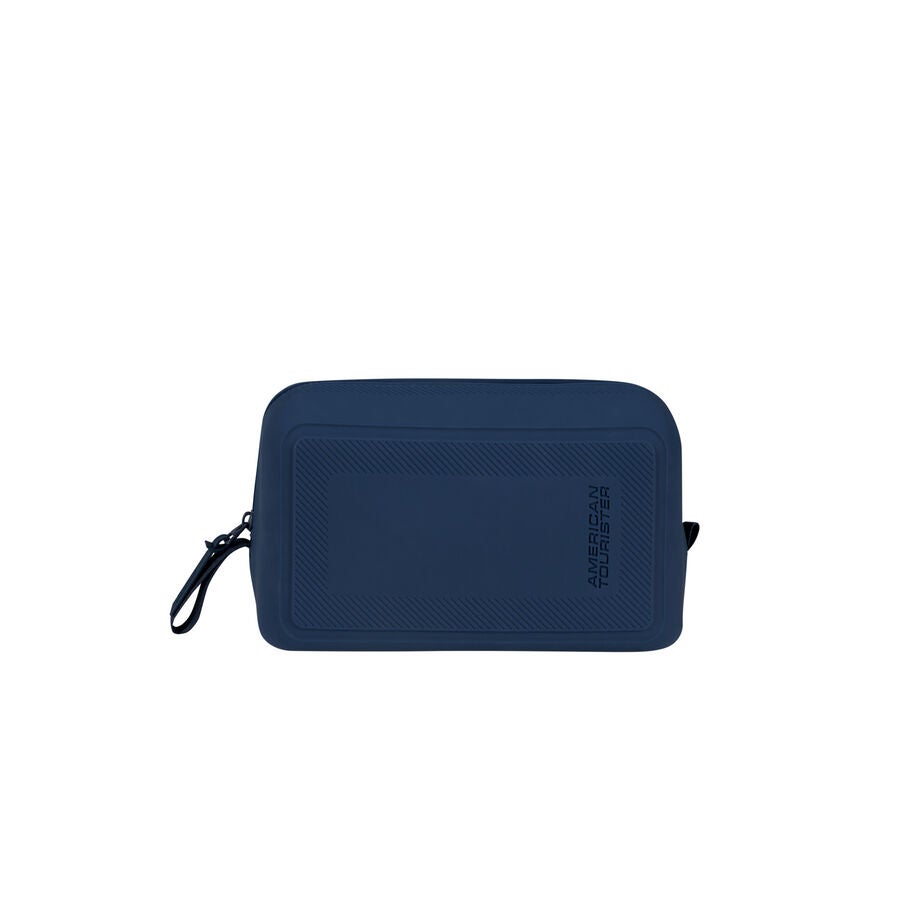 Urban Groove Toiletry Kit in the color Dark Navy. image number 5